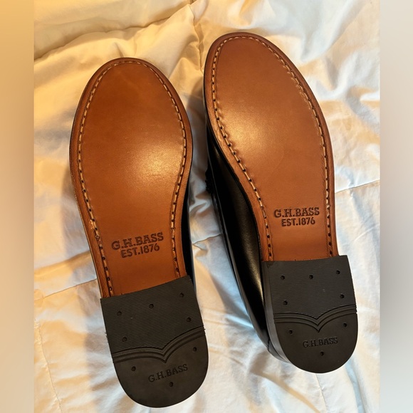G.H. Bass Whitney Venetian Loafers - Picture 8 of 10